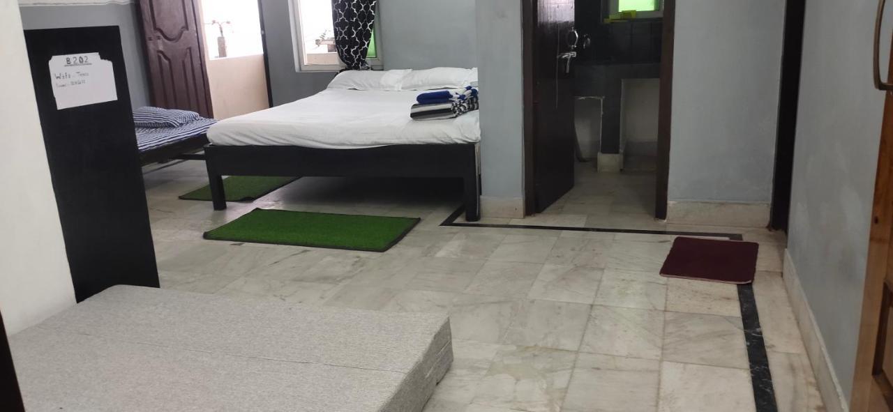Nirman Beach Homestay 푸리 외부 사진