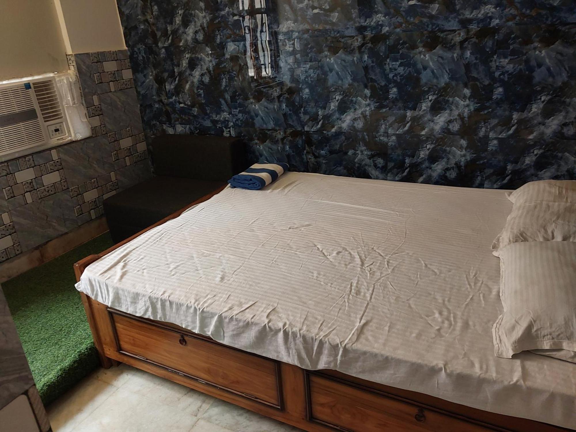 Nirman Beach Homestay 푸리 외부 사진