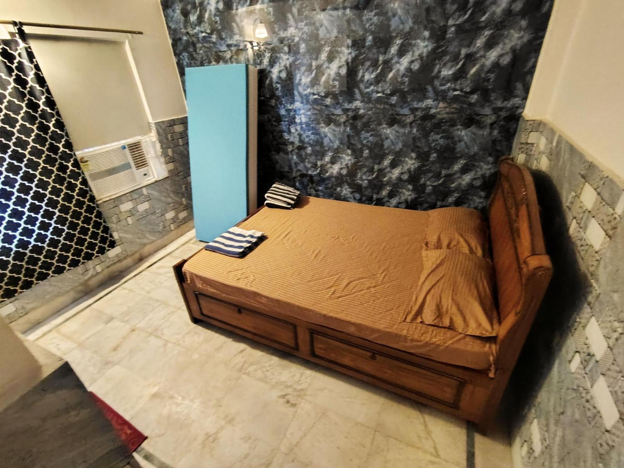 Nirman Beach Homestay 푸리 외부 사진