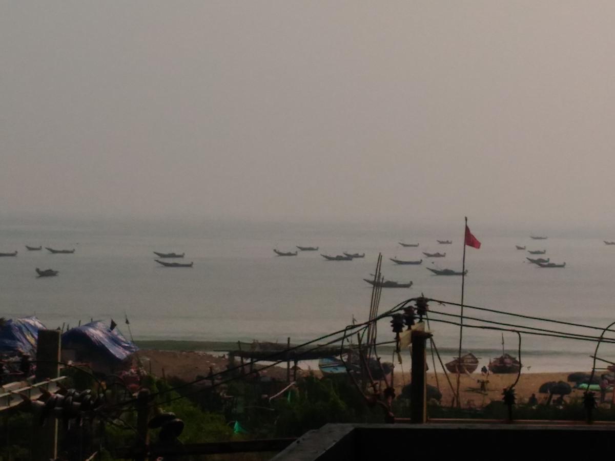 Nirman Beach Homestay 푸리 외부 사진