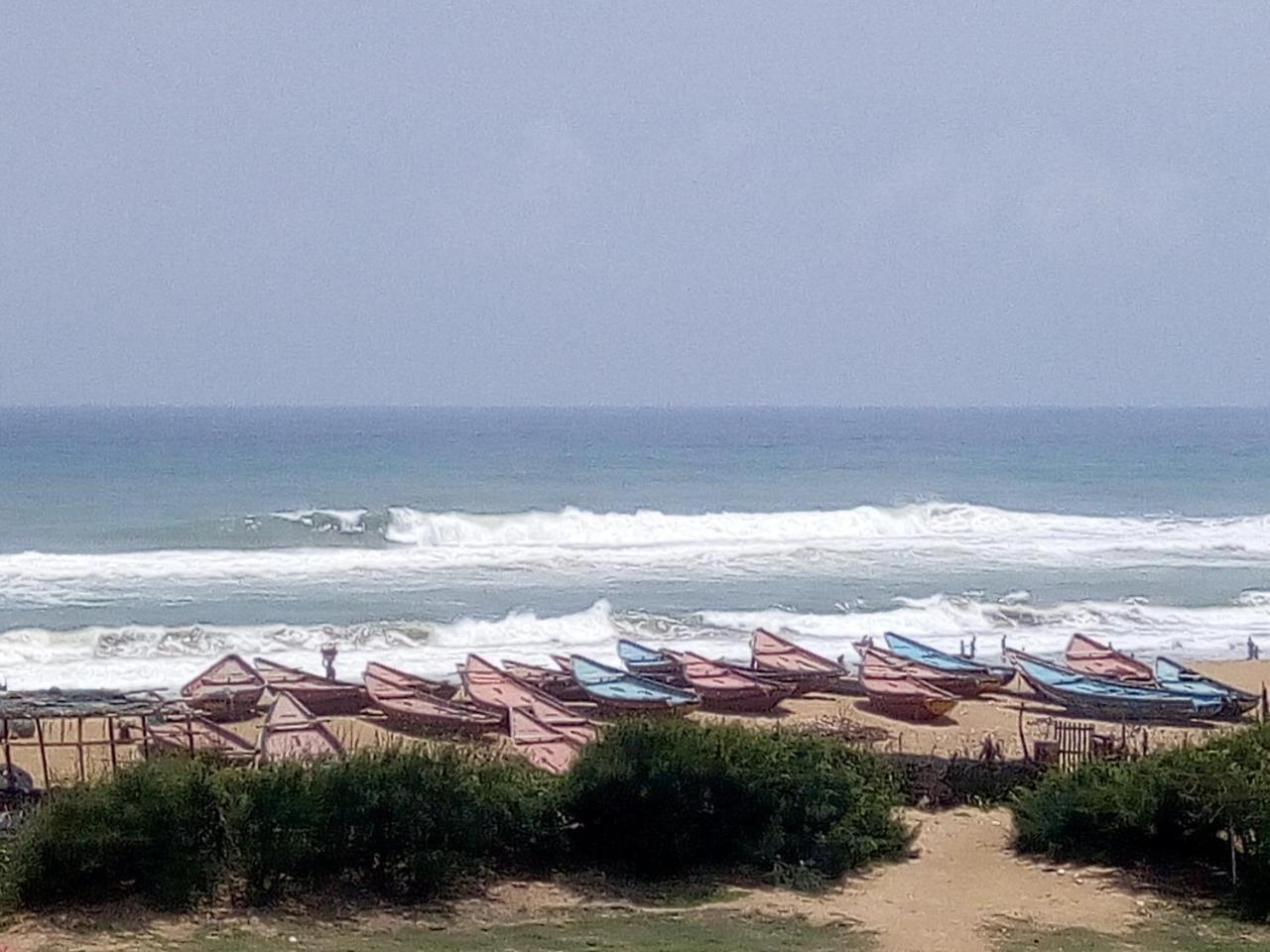 Nirman Beach Homestay 푸리 외부 사진