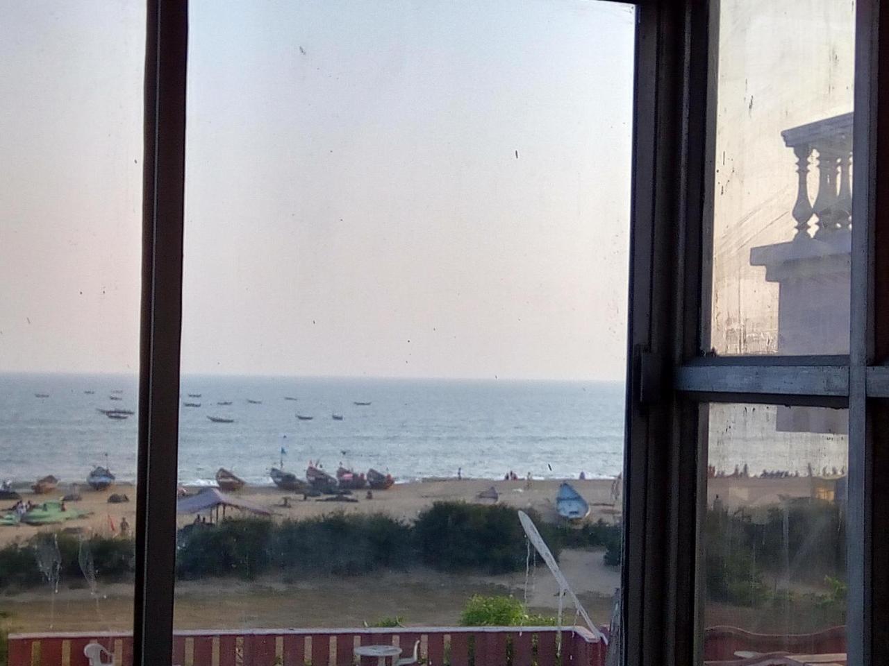 Nirman Beach Homestay 푸리 외부 사진