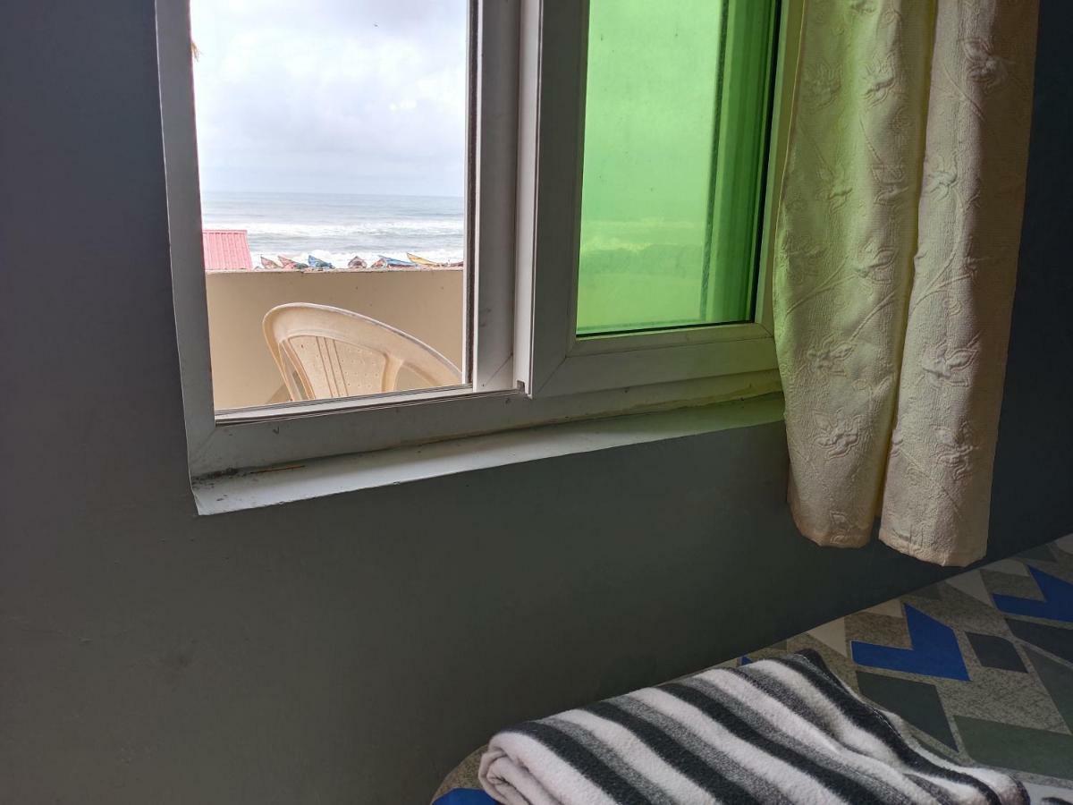 Nirman Beach Homestay 푸리 외부 사진
